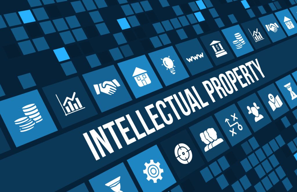 Intellectual Property Challenges in the Digital Age - BlogMR3.5